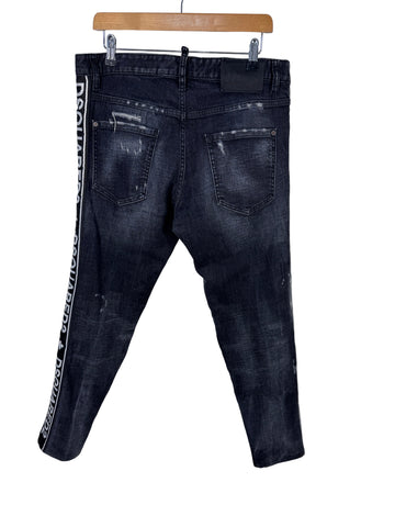 Blugi Dsquared2 marimea 50 barbat